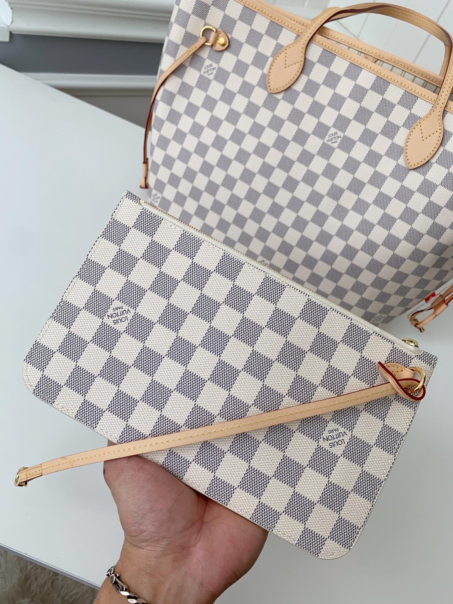 Neverfull MM – Damier Azur Canvas