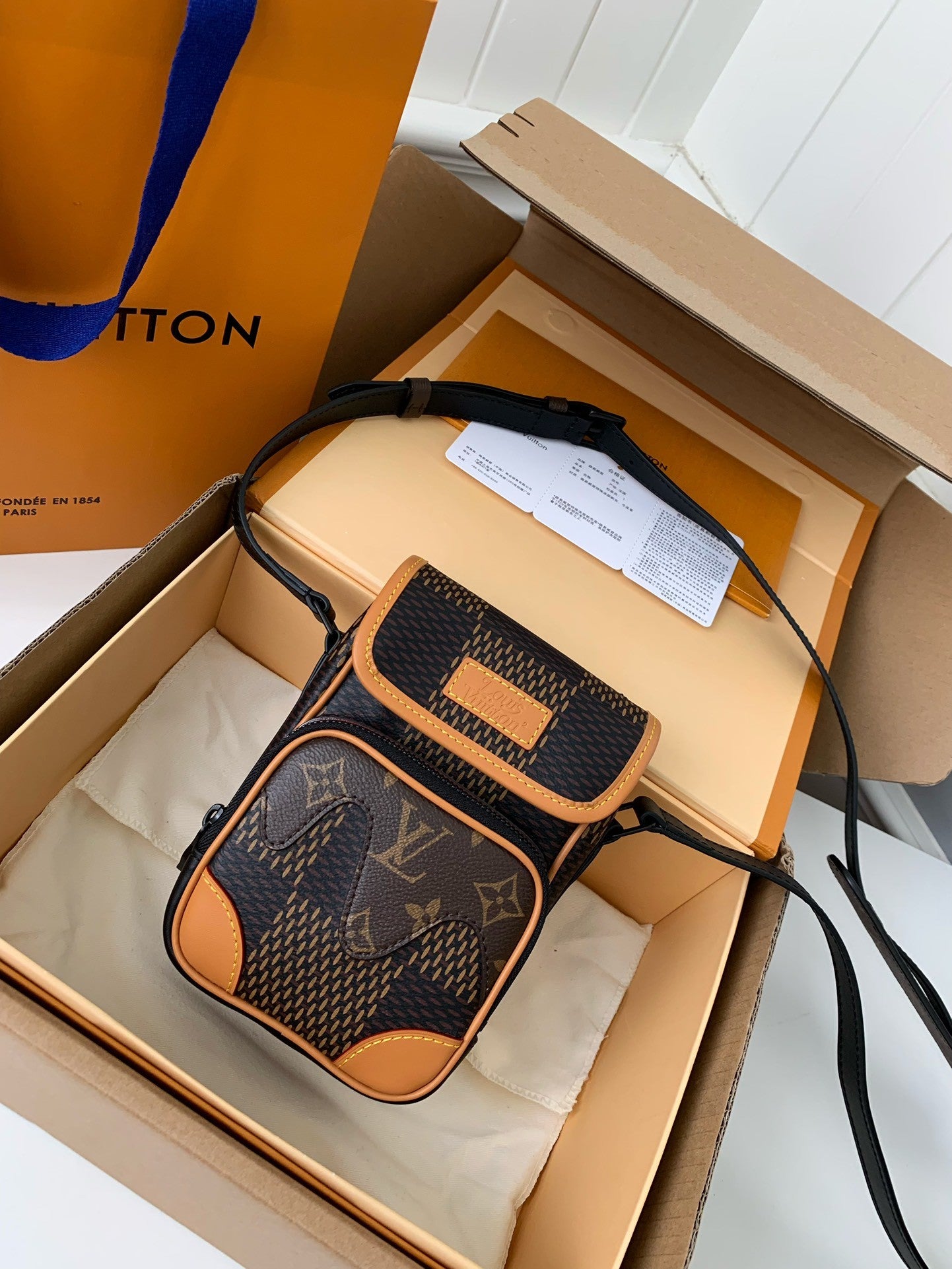 Amazone Camera Bag
