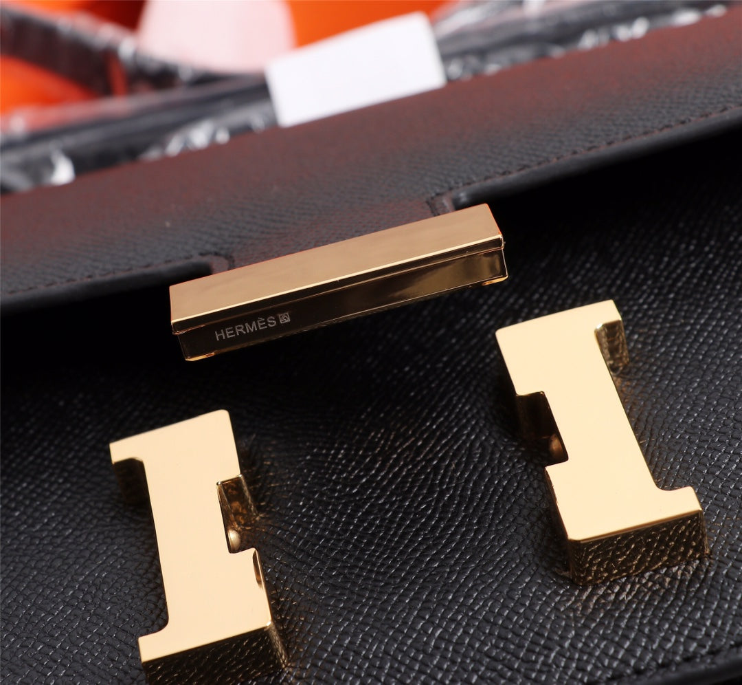 Constance 23 Bag