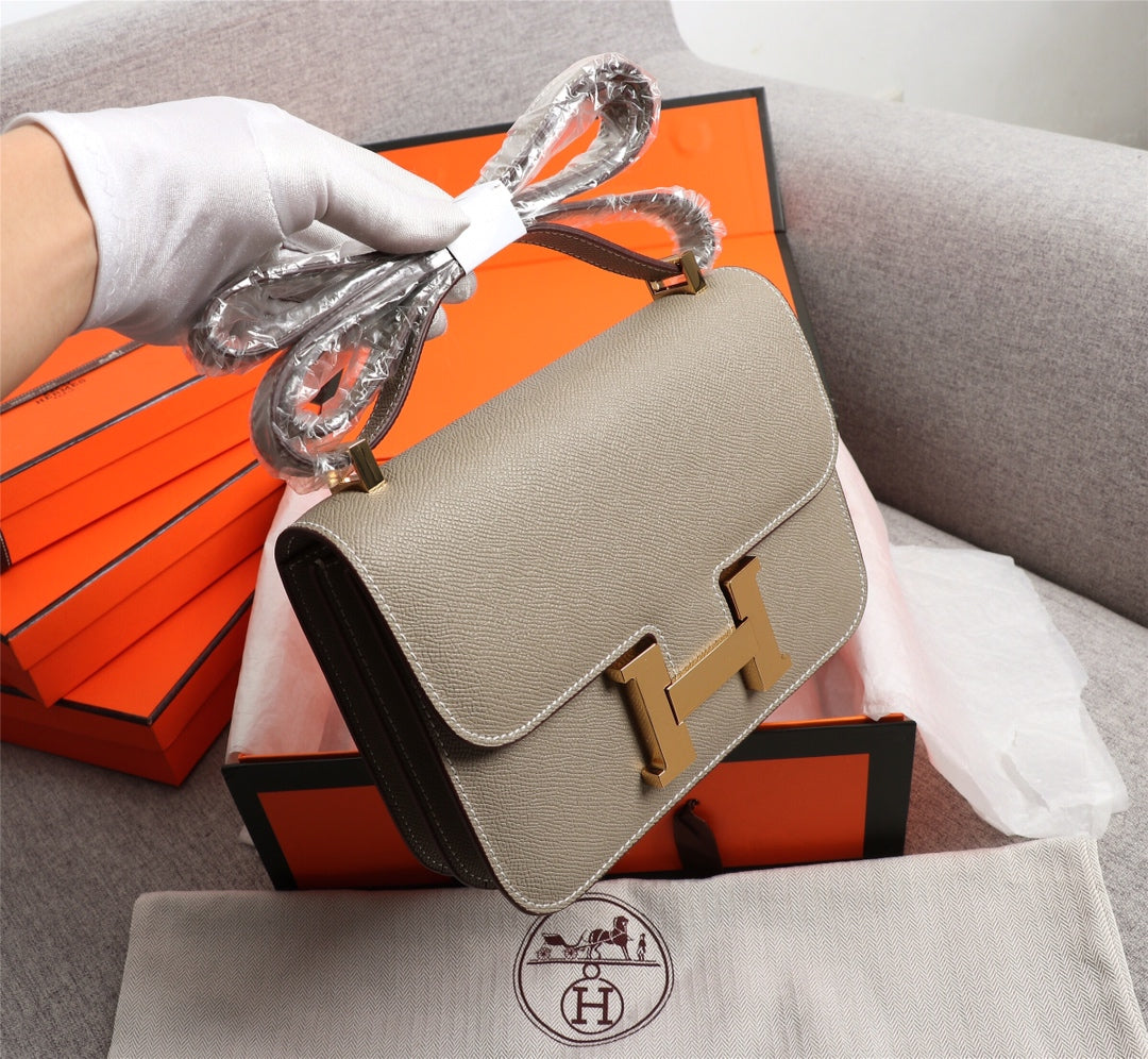 Constance 23 Bag