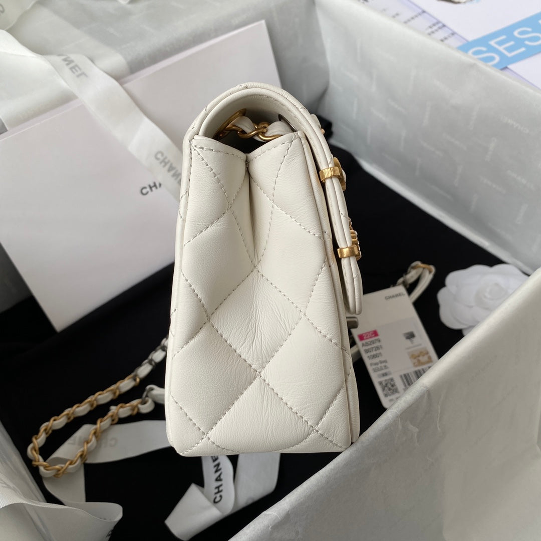 Bag 22 x 14 x 8 cm