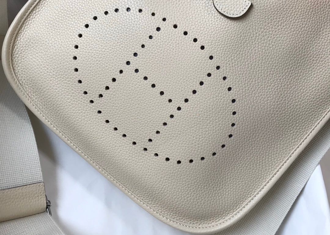 Evelyne Bag