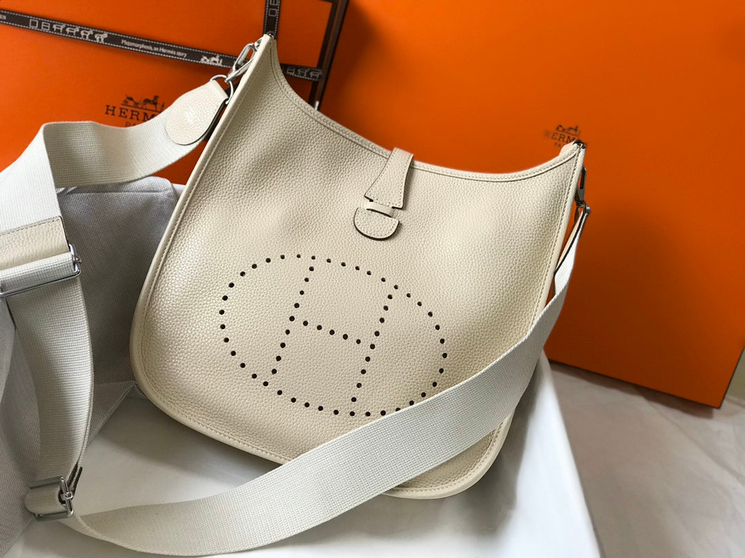 Evelyne Bag