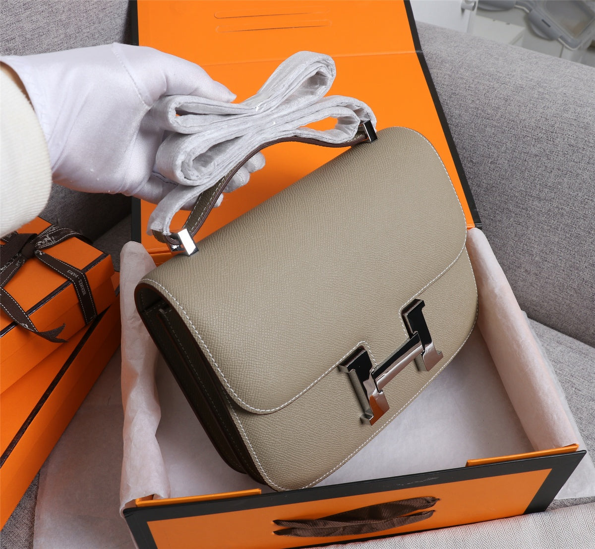 Constance 23 Bag