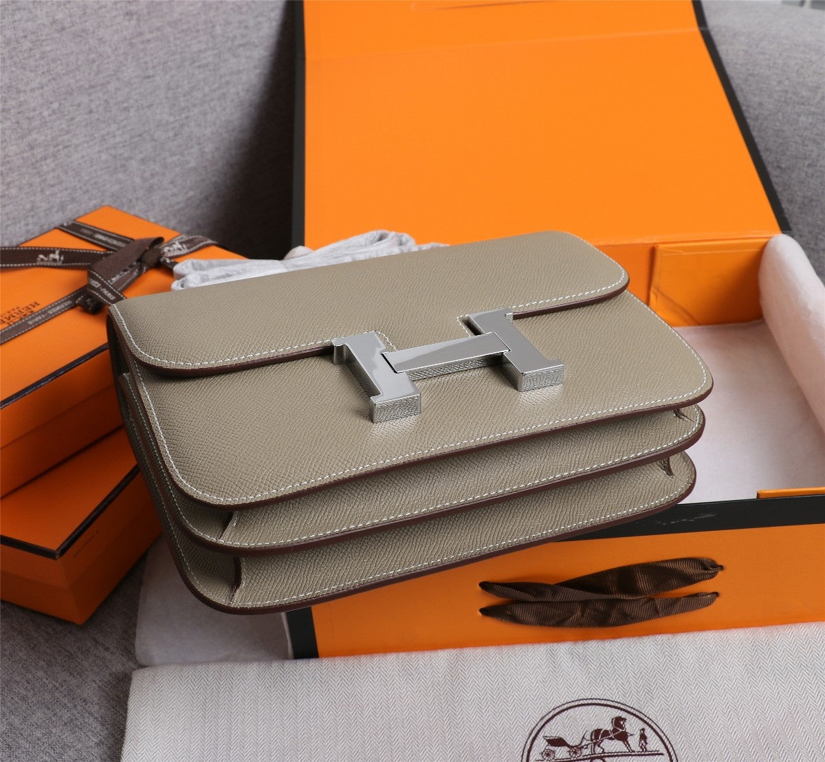 Constance 23 Bag