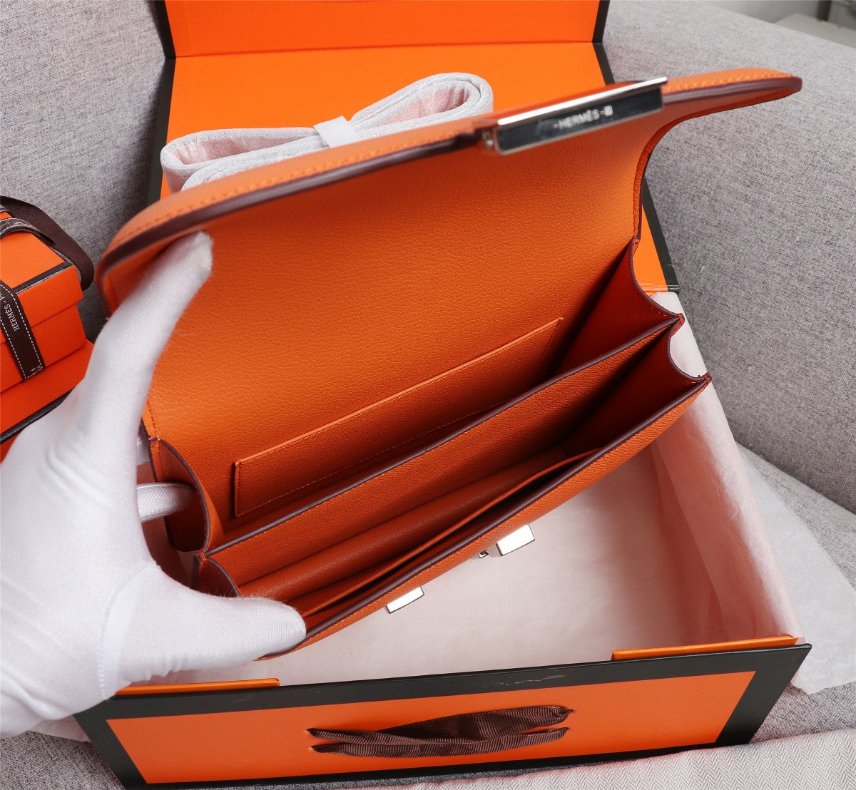 Constance 23 Bag