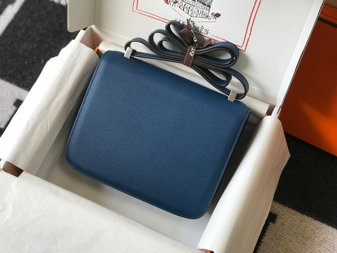 Constance 18 Bag