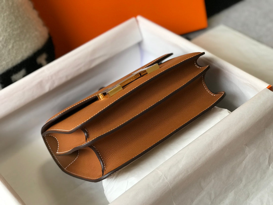Constance 18 Bag