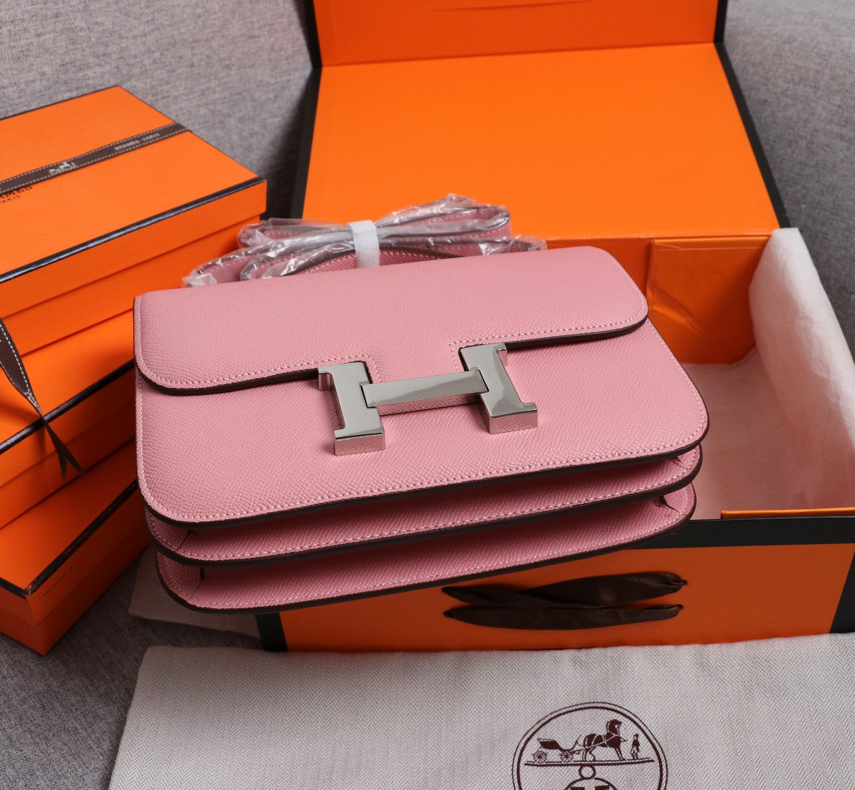 Constance 23 Bag