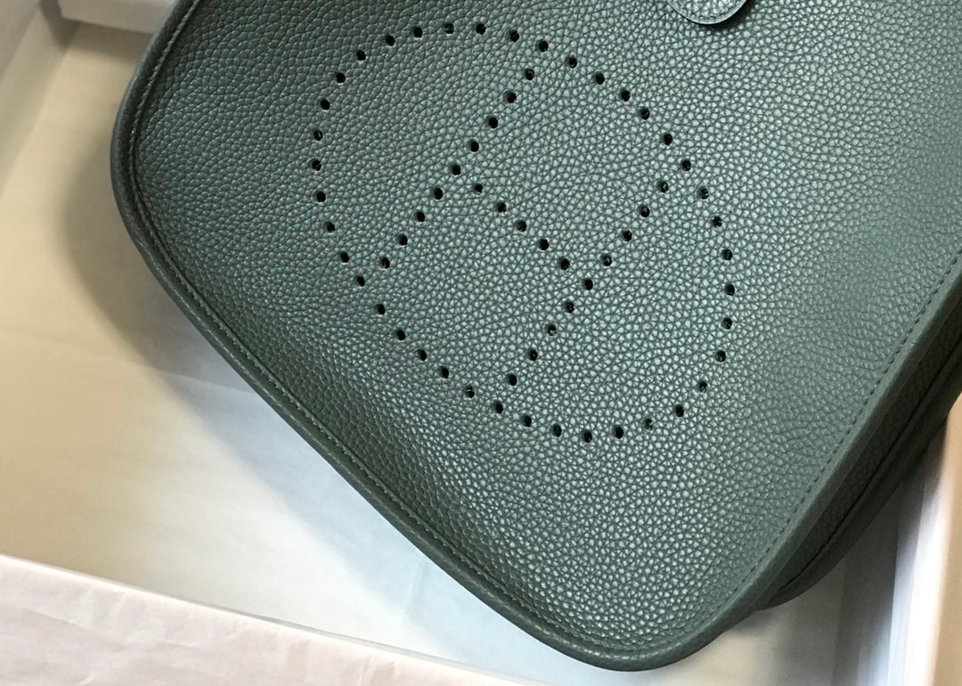 Evelyne Bag