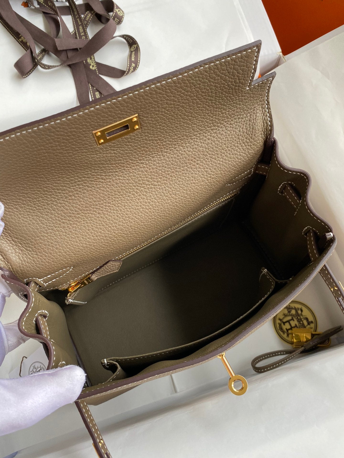 Kelly 25 Togo Leather Bag