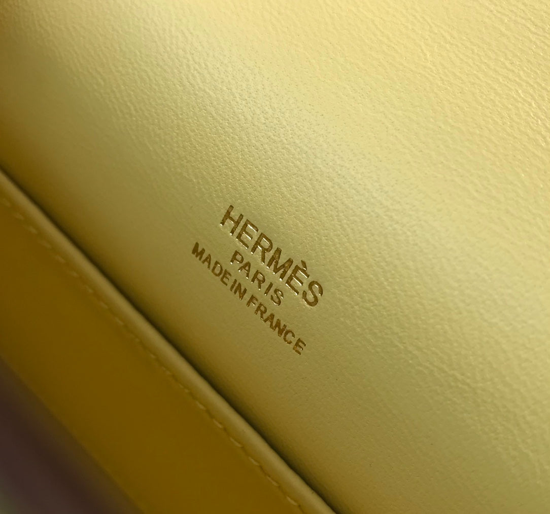 Kelly Pochette 22