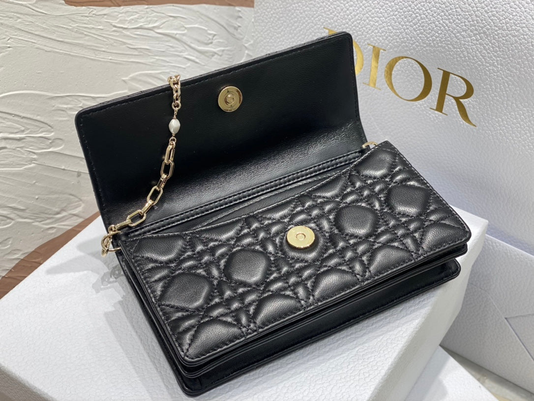 Lady Quilted Flap Bag