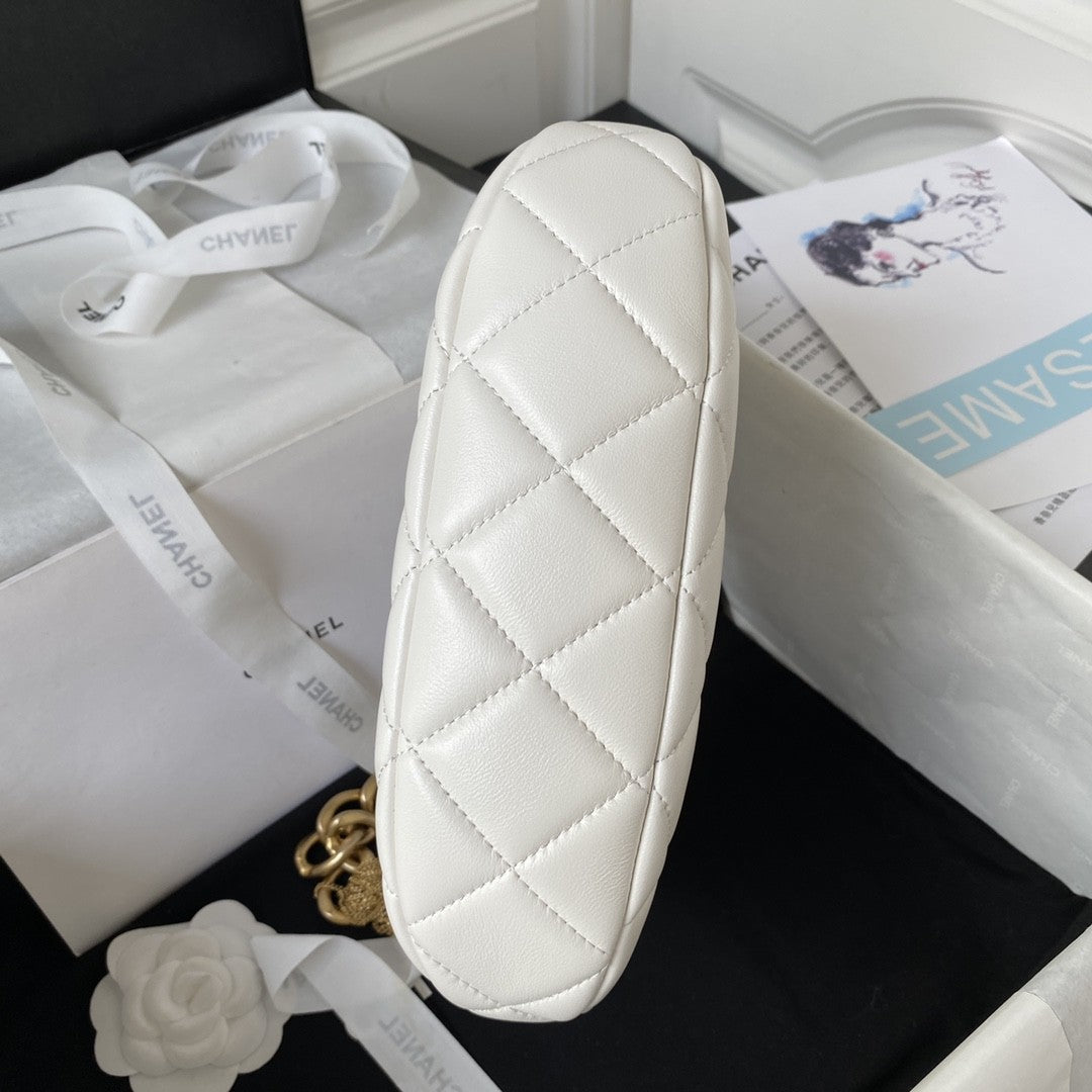 23A Lambskin Quilted CC Chain Hobo