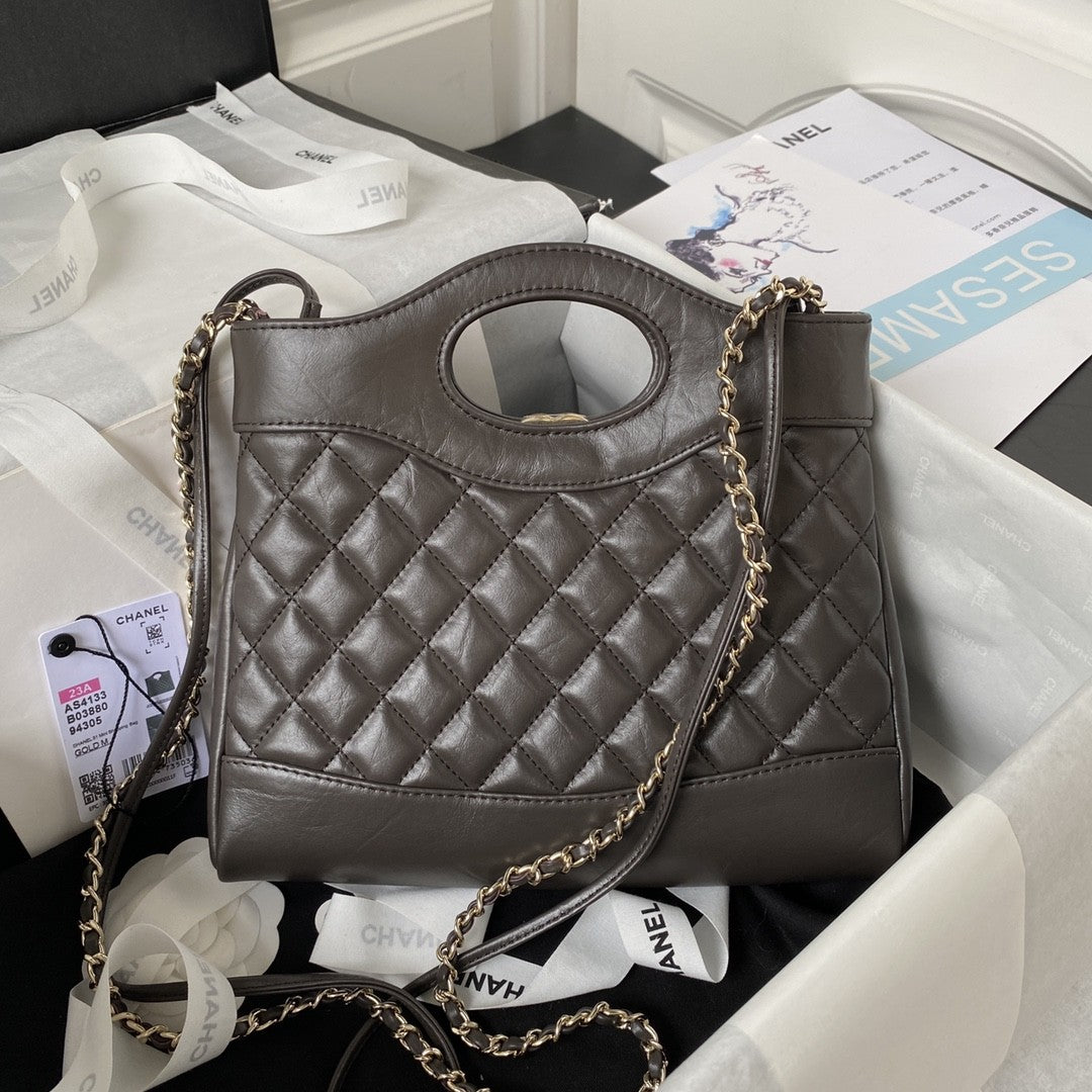31 Quilted Leather Shopping Bag