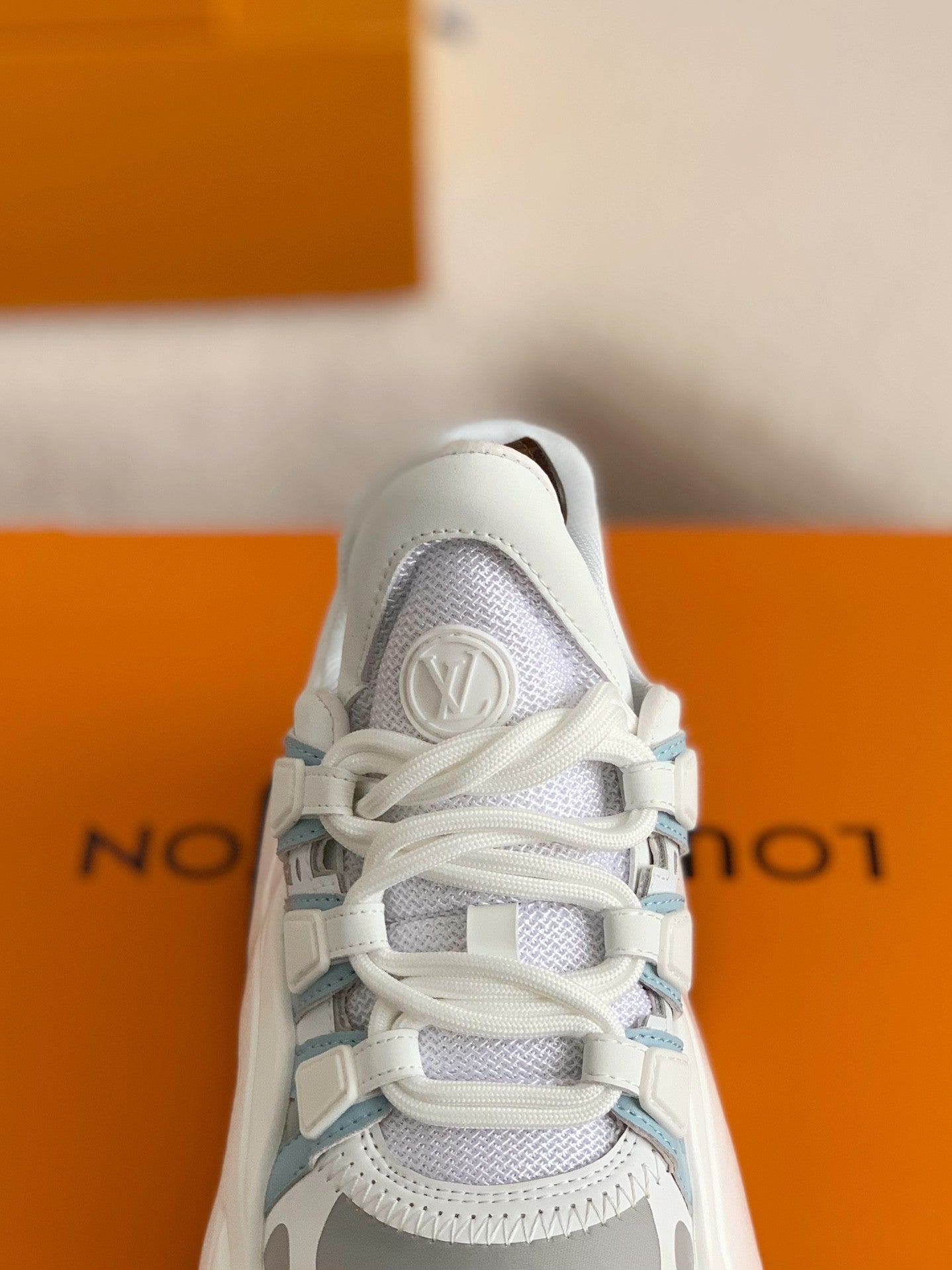 Archlight Sneaker
