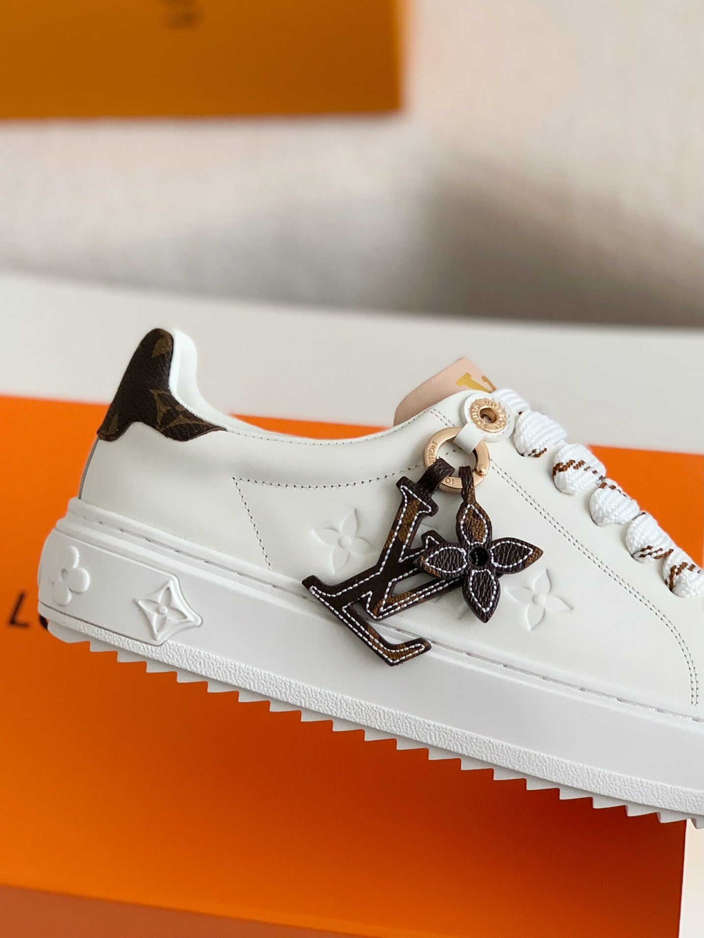 Time Out Sneaker