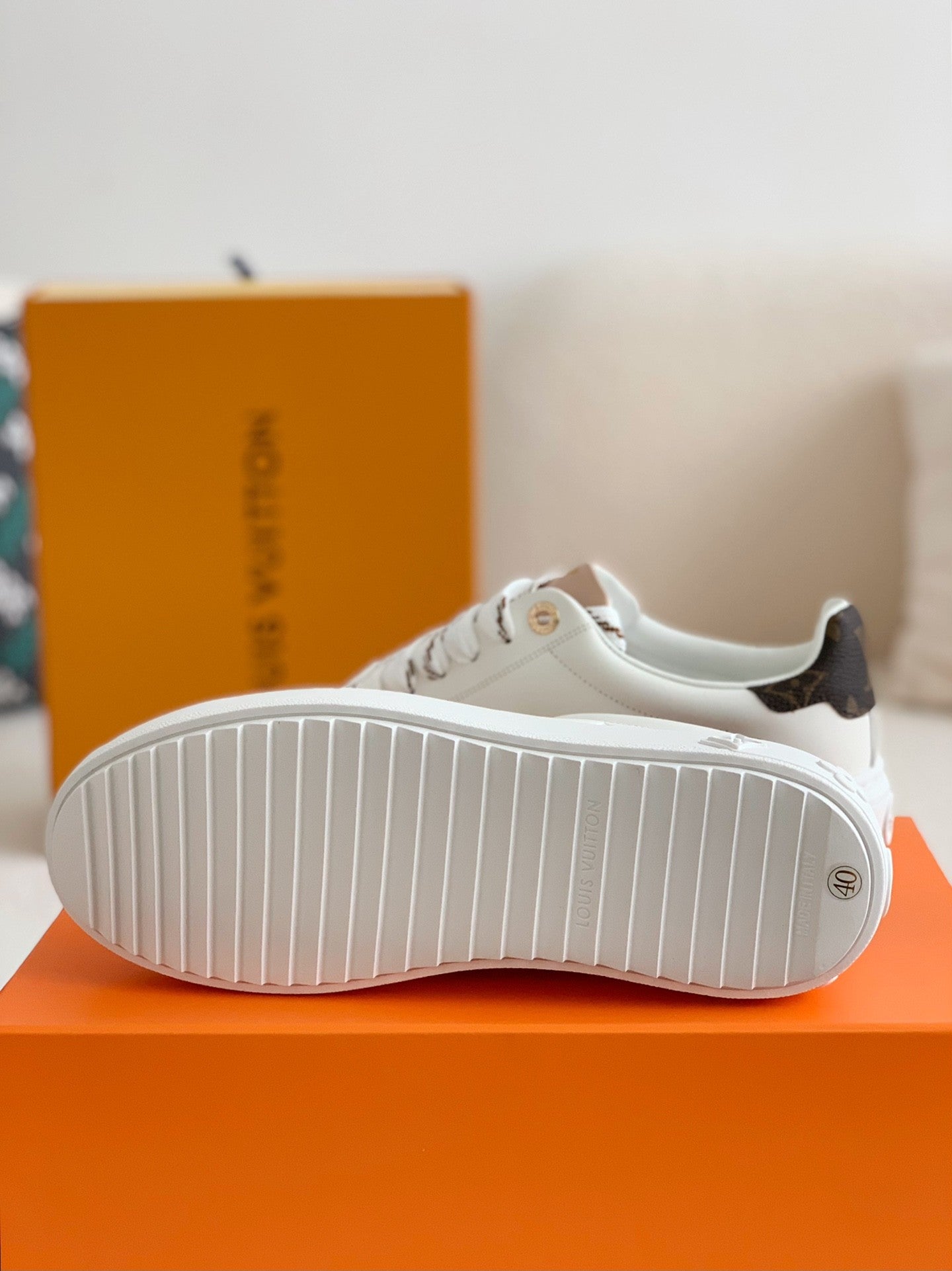 Time Out Sneaker