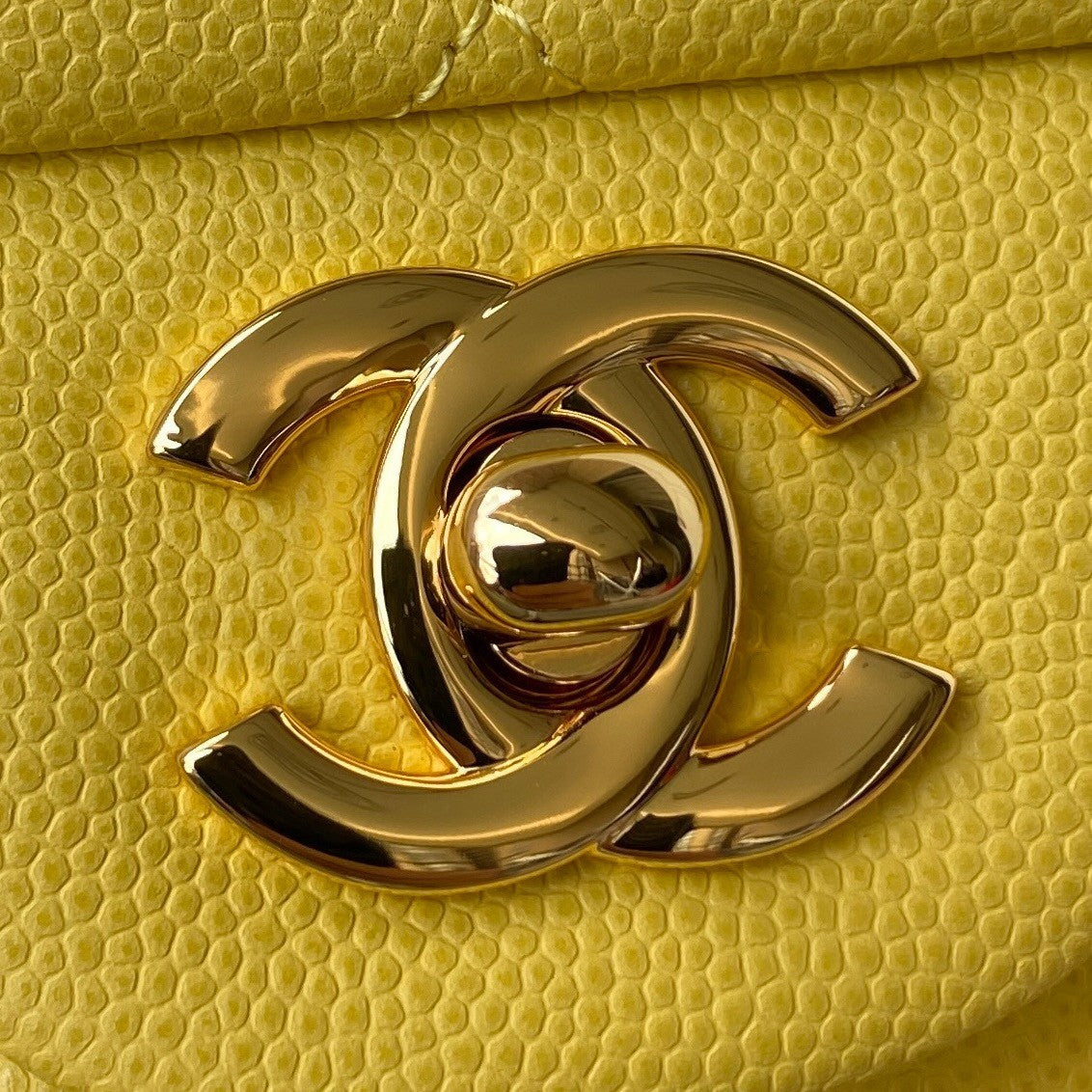 2.55 Medium Classic Flap Bag