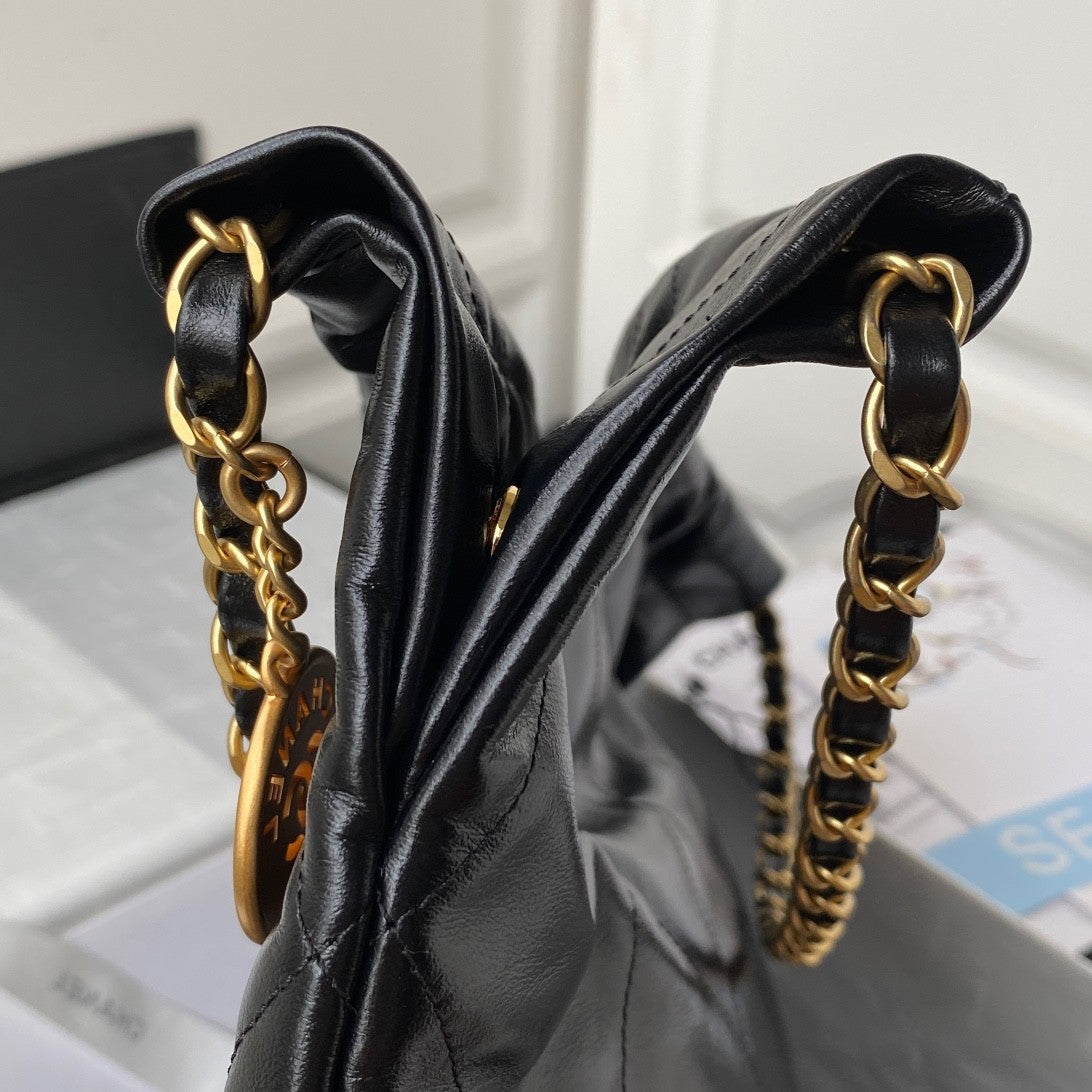 22 Handbags