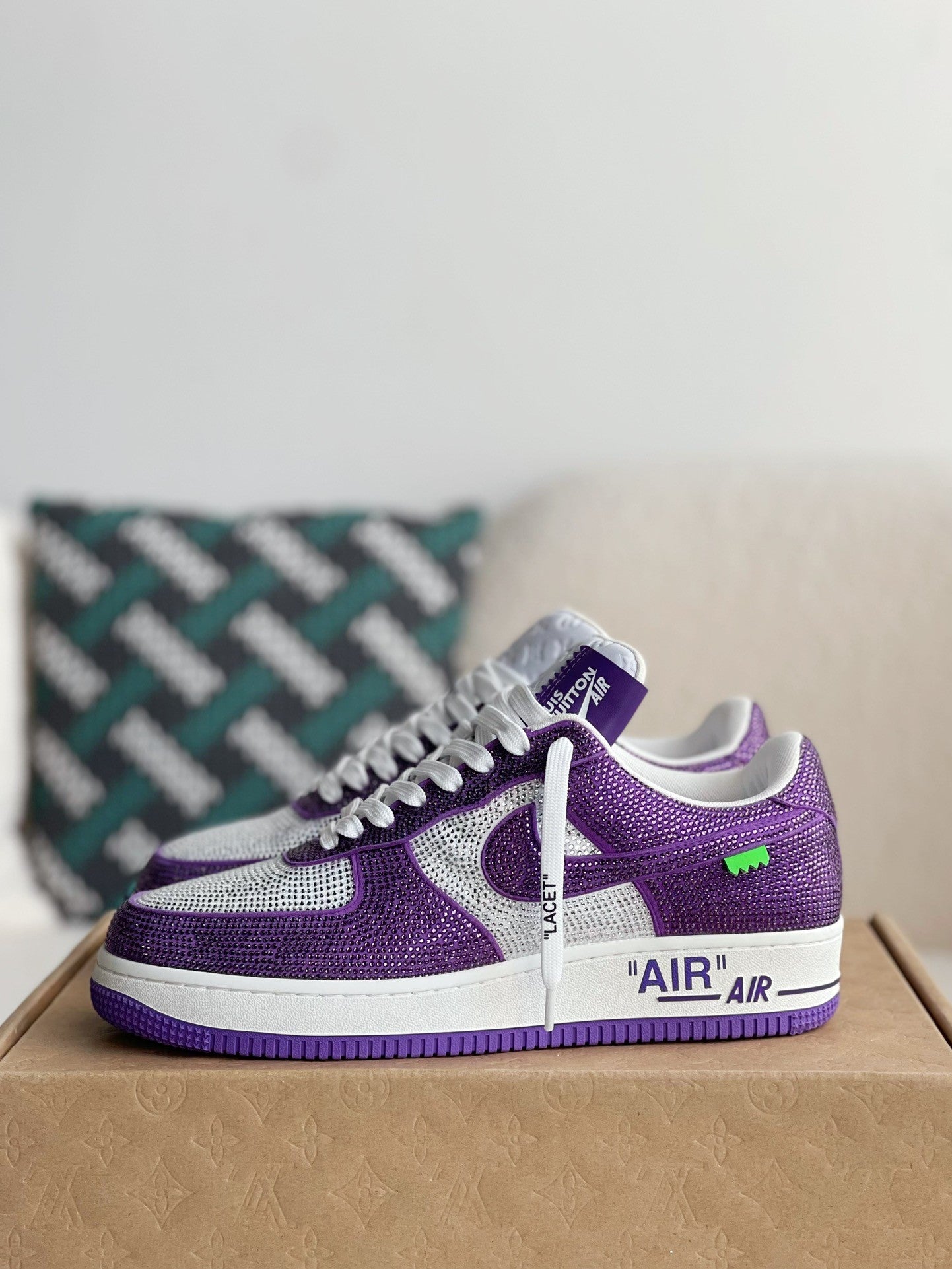 Trainer x Air Sneaker