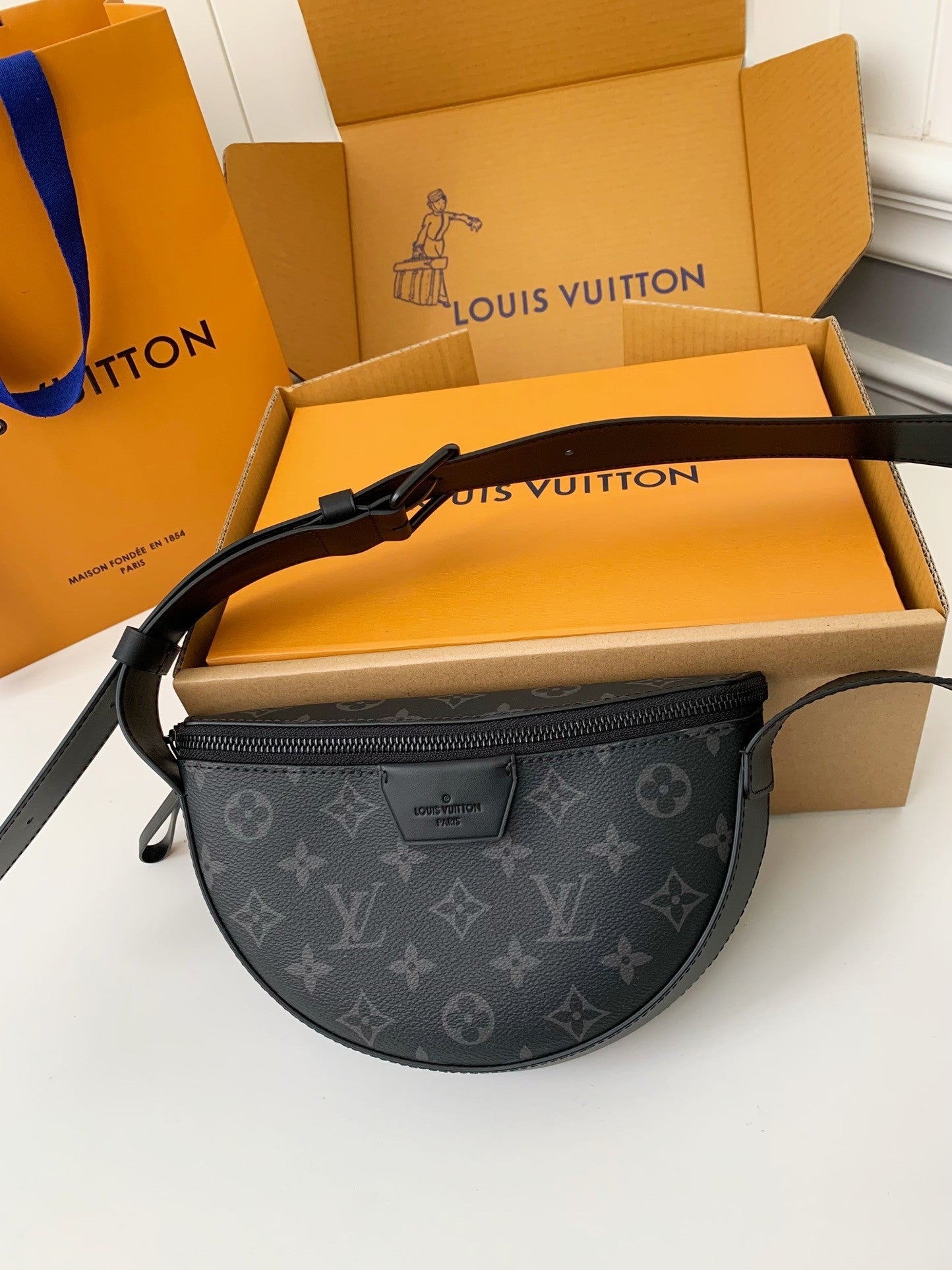 Crossbody Monogram Eclipse Bag