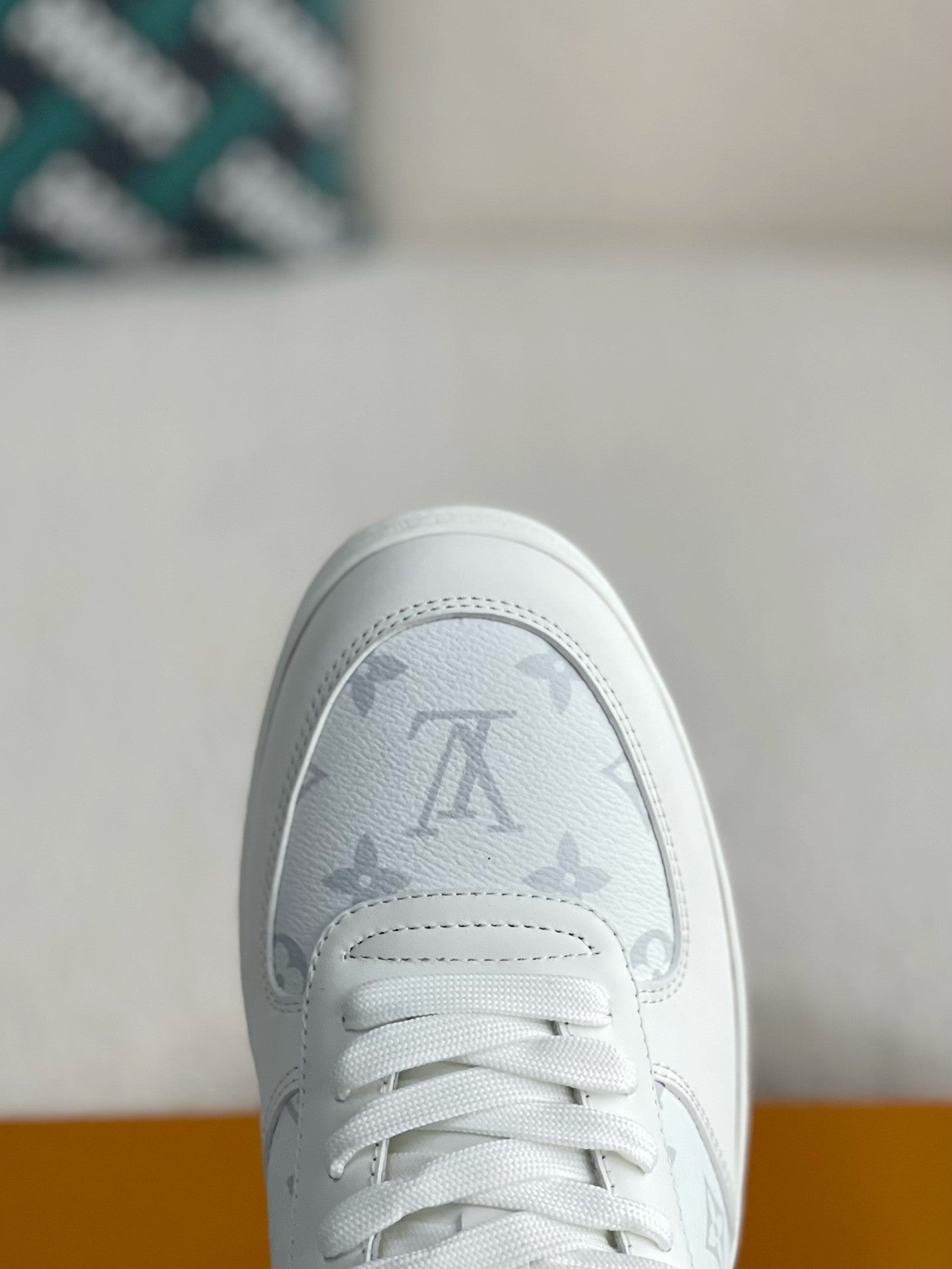 Rivoli Sneaker