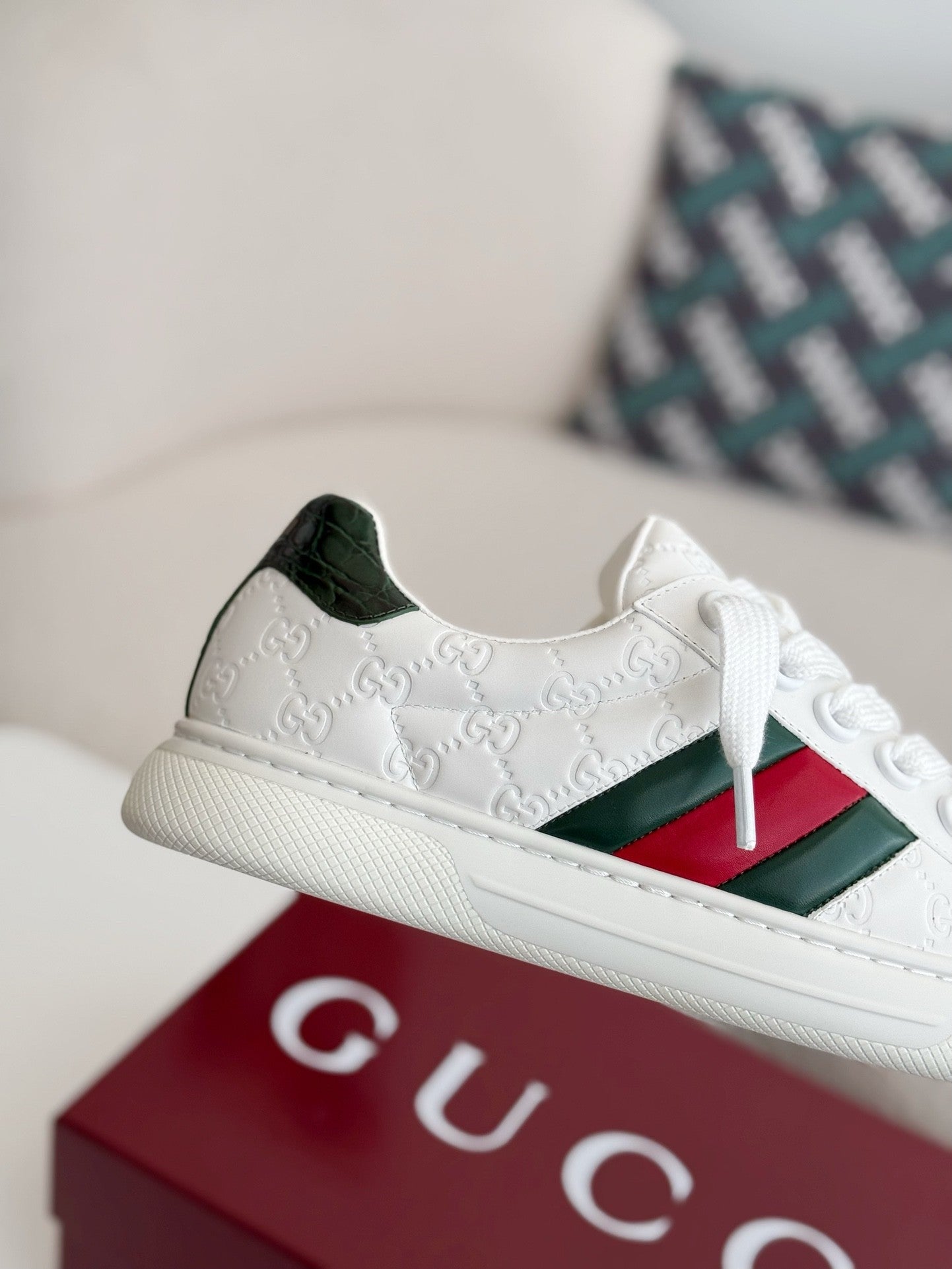 Embossed GG Leather Casual Sneakers