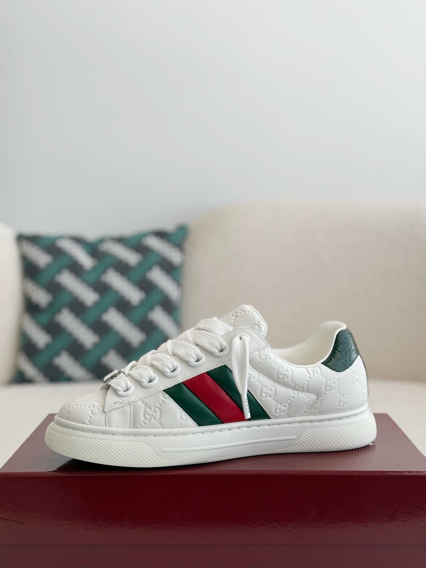 Embossed GG Leather Casual Sneakers