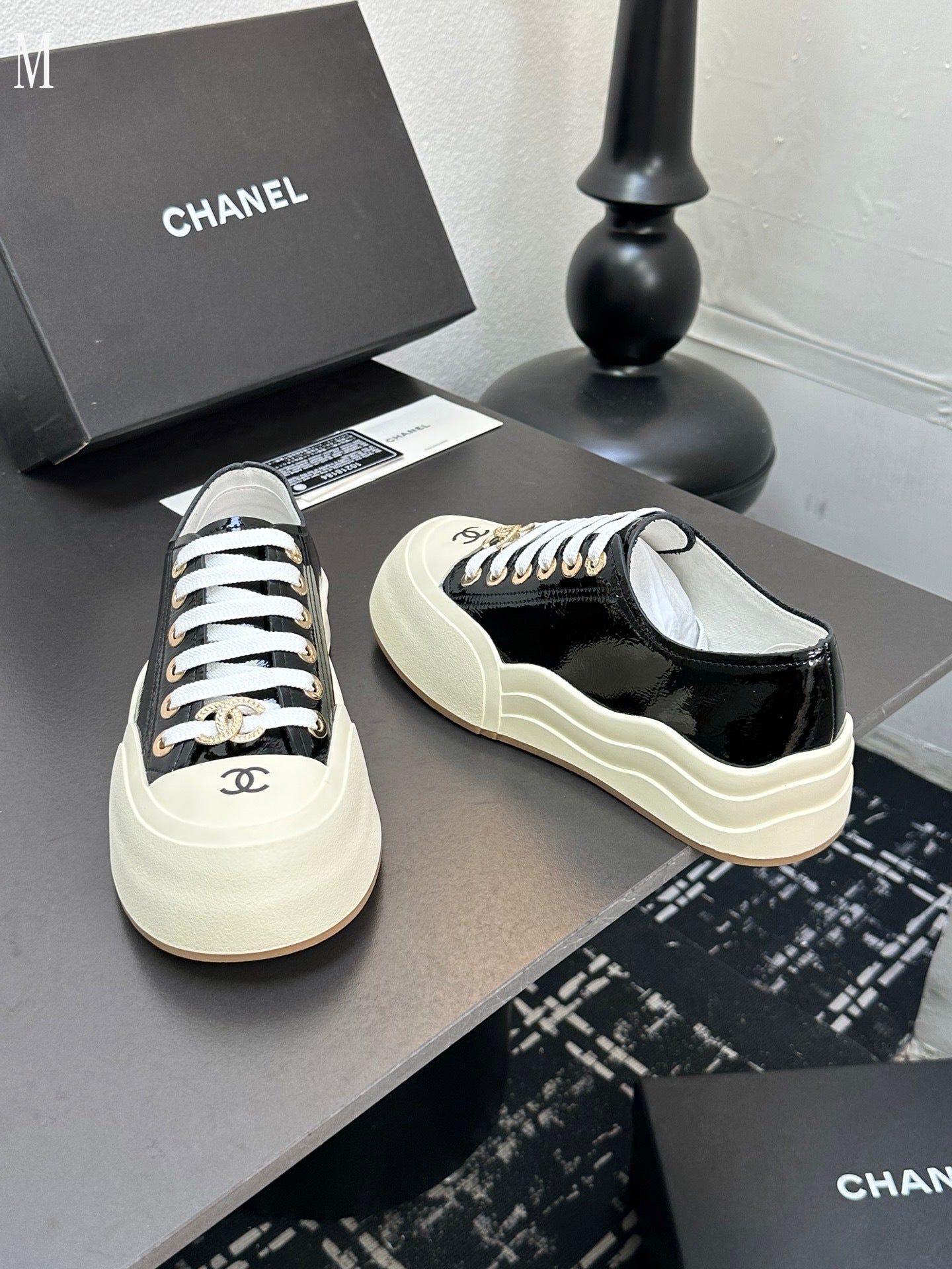 Low-Top Sneakers