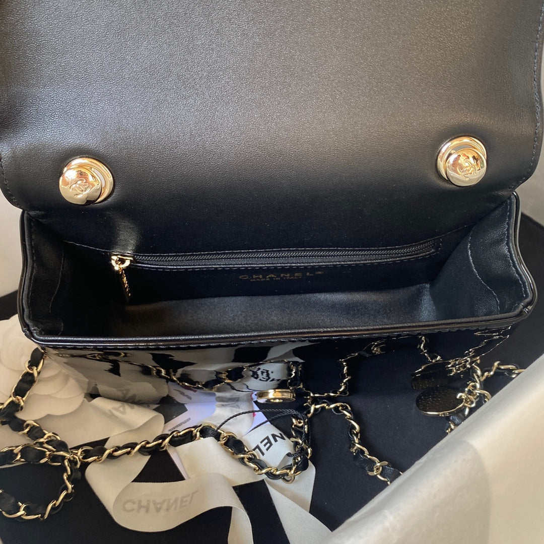 Camellia Patent Flap Bag