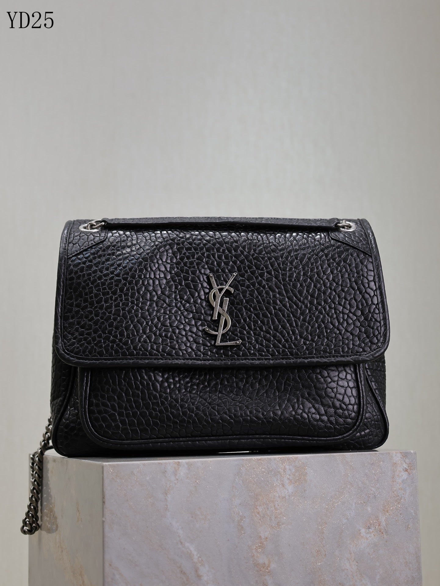 Niki Medium Grained Leather Bag
