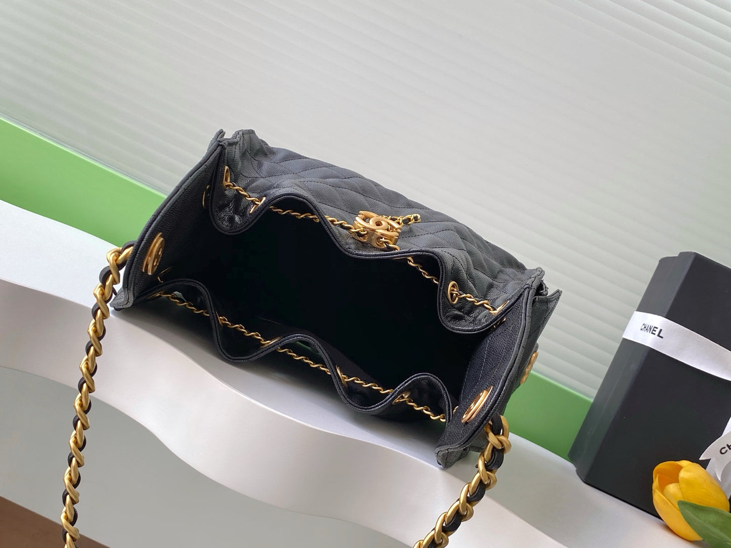 25 Medium Quilted Hobo Handbag