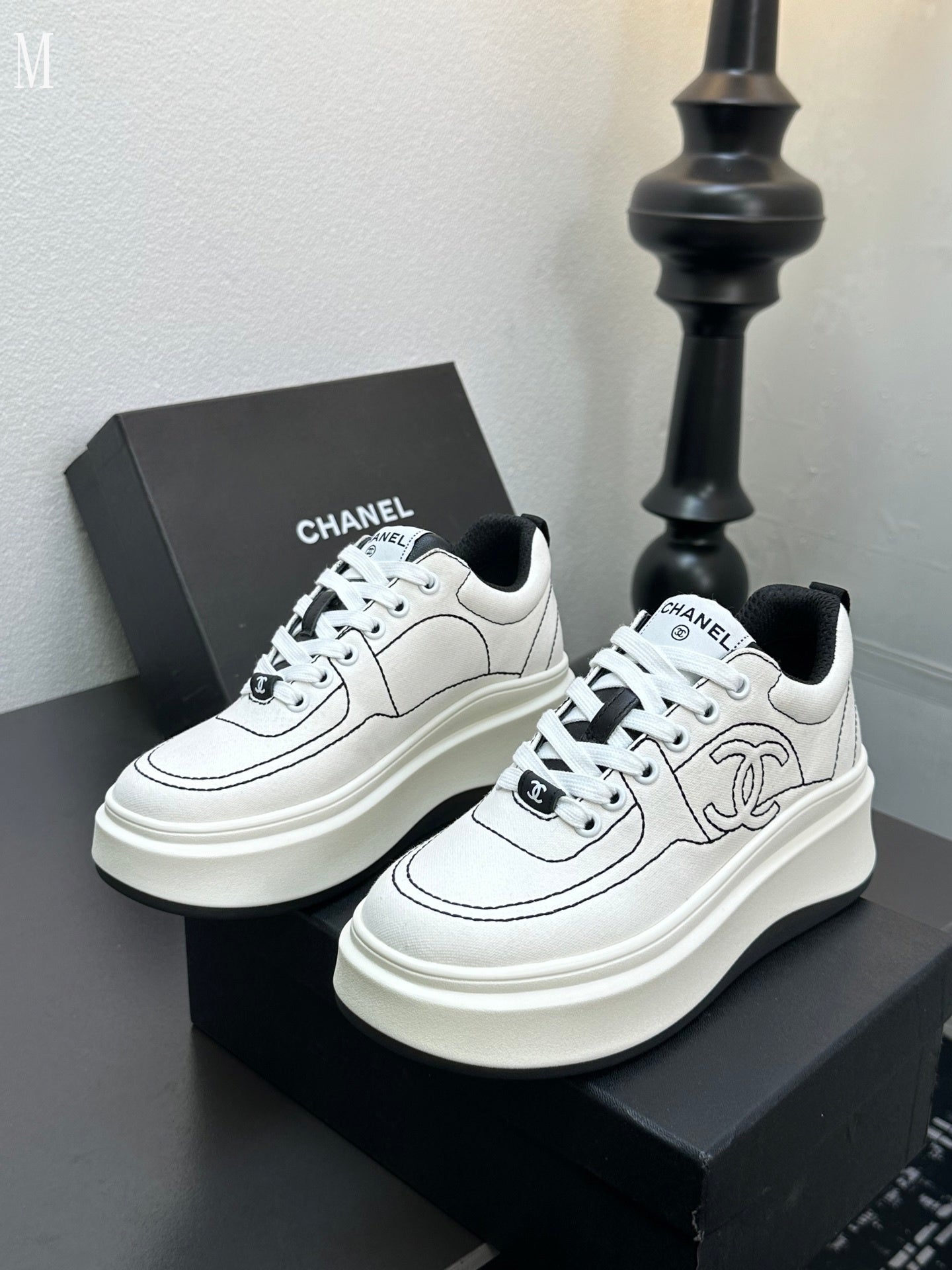 Platform Sneaker