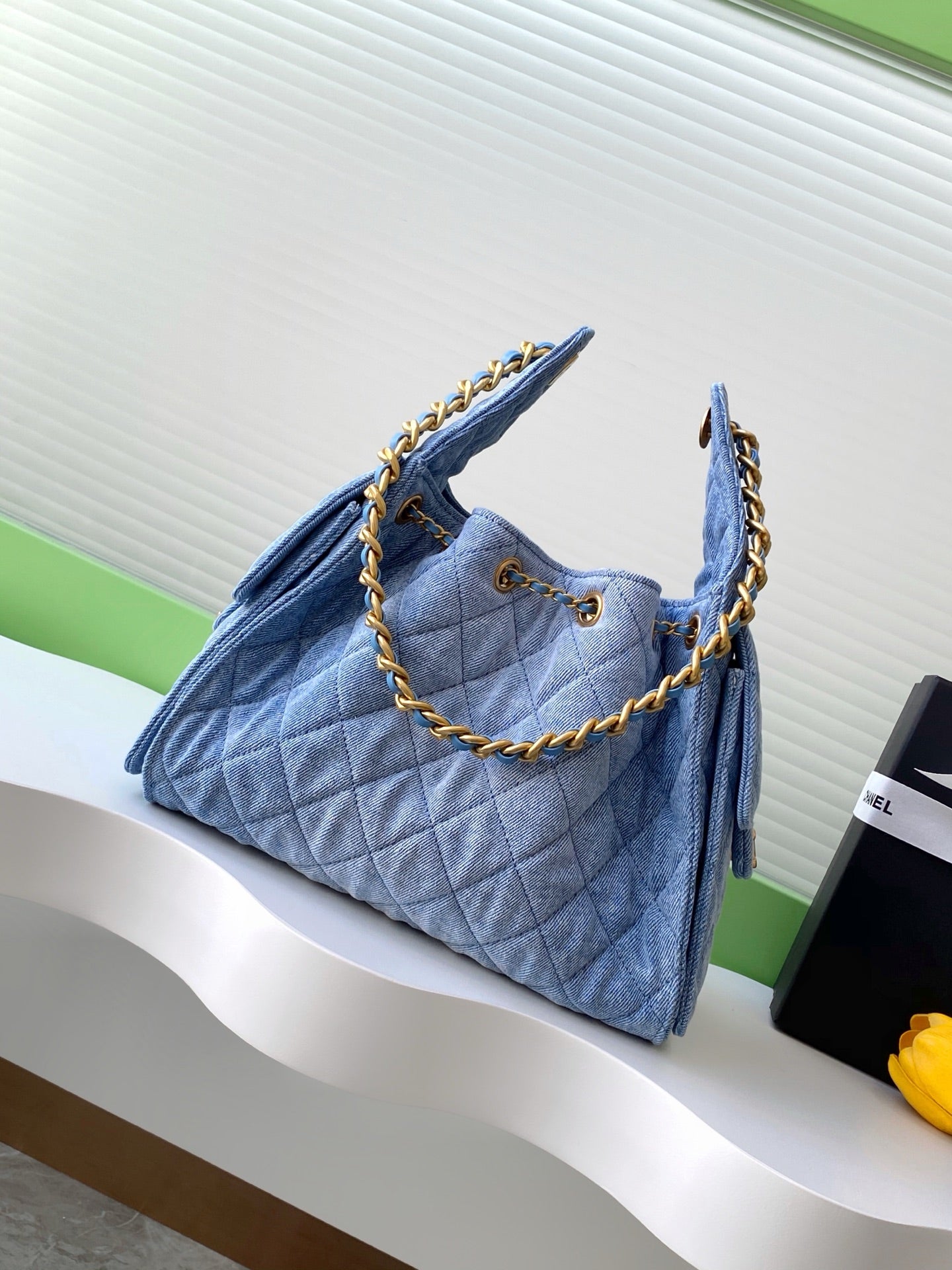 25 Medium Quilted Hobo Handbag