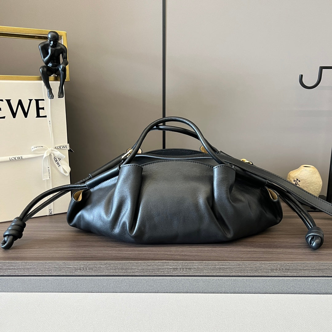 Paseo Small Leather Handbag