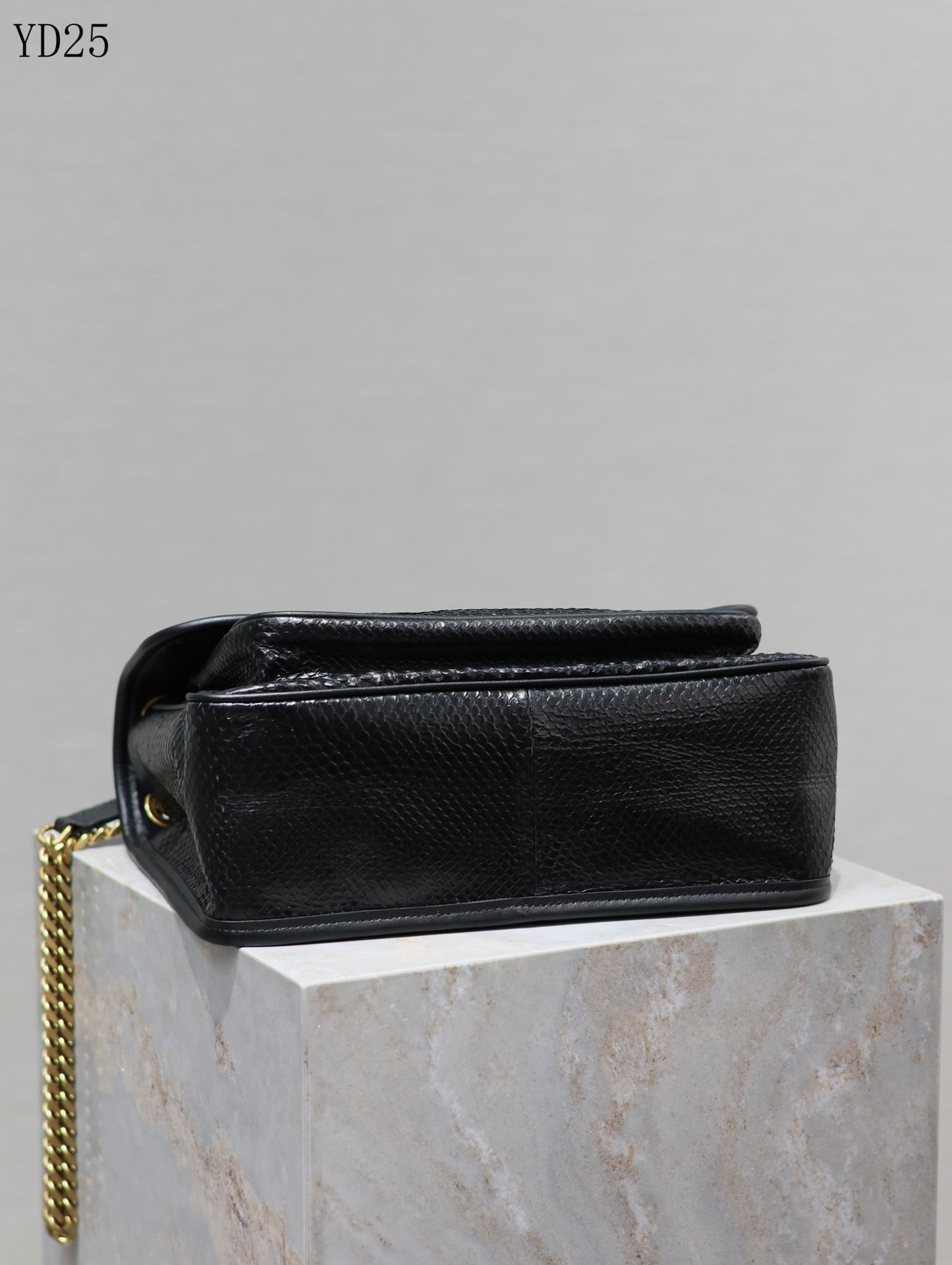 Niki Medium Patent Leather Shoulder Bag