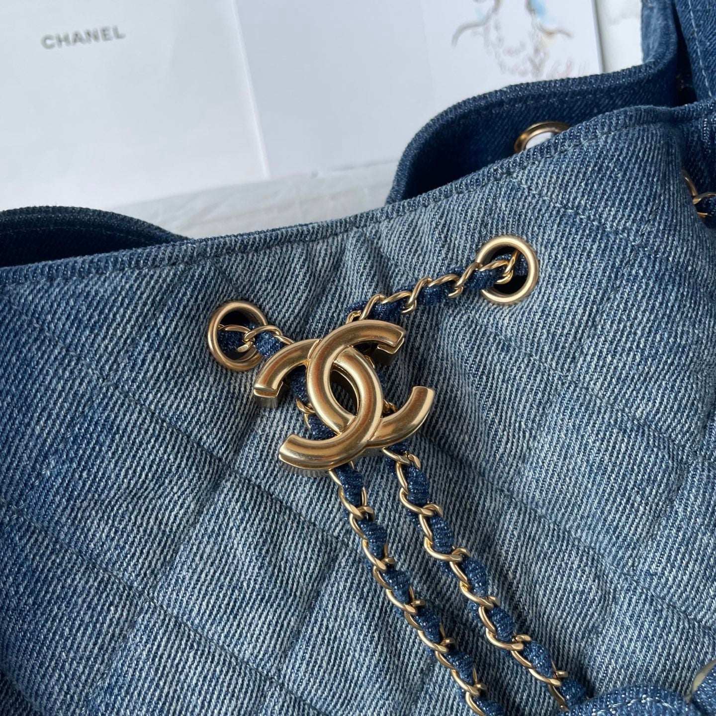 25 Medium Quilted Large Denim Bag
