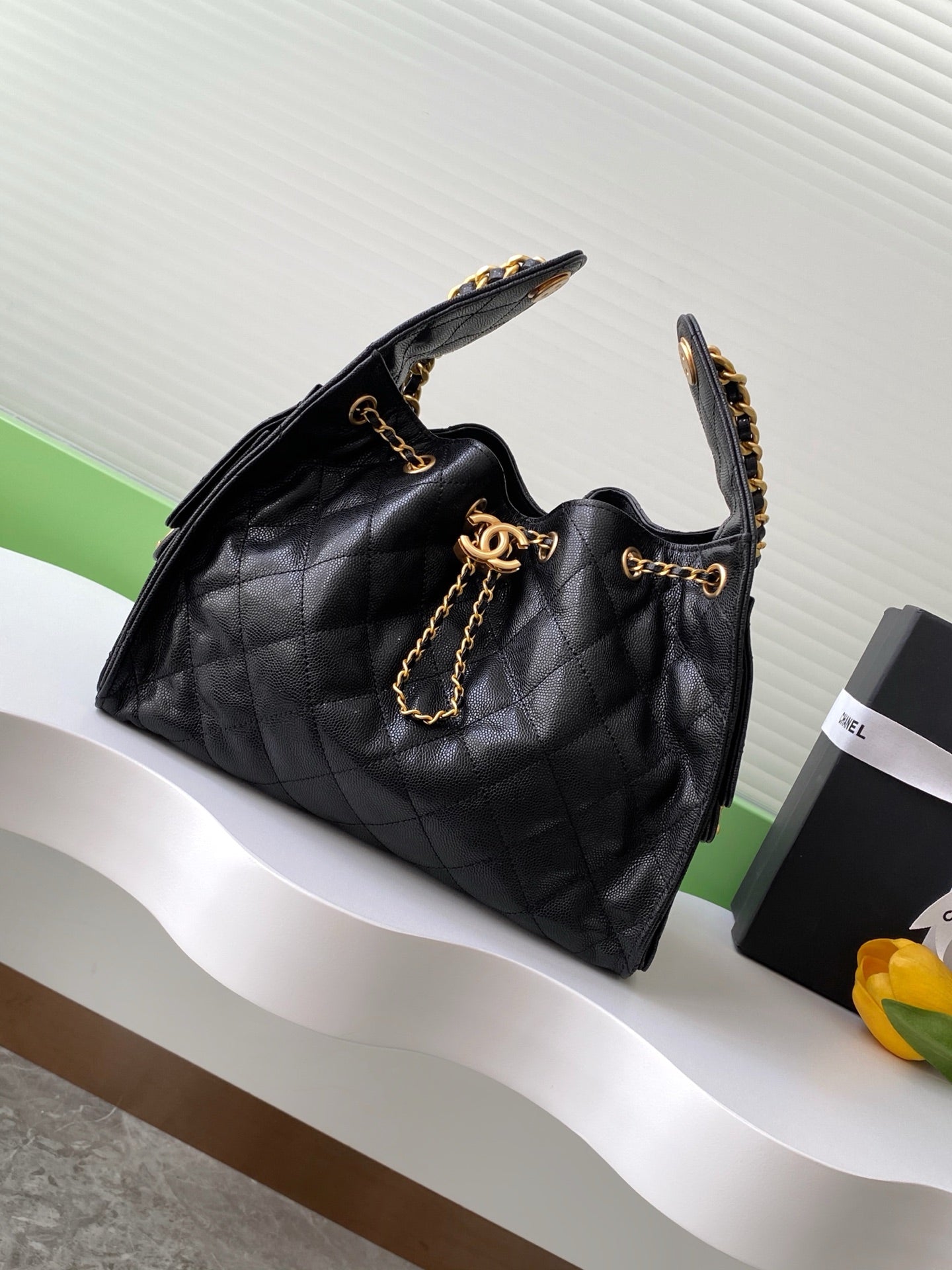 25 Medium Quilted Hobo Handbag