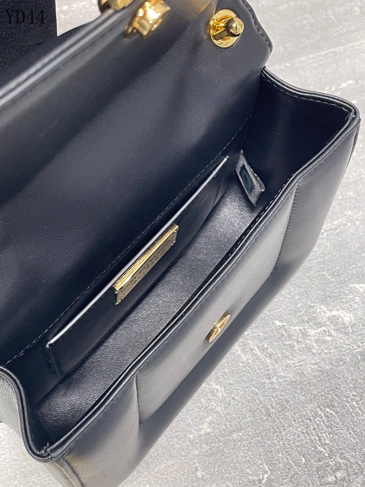Serpenti Bag