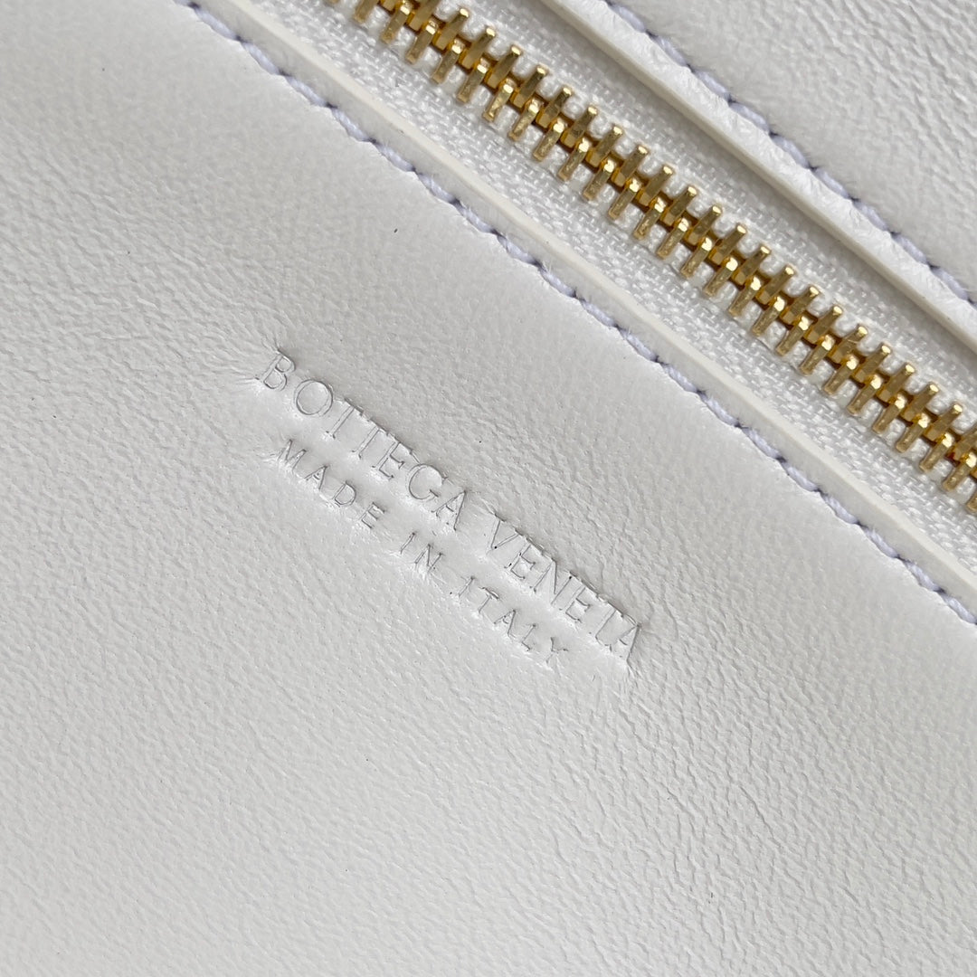 Andiamo Woven Leather Clutch Bag