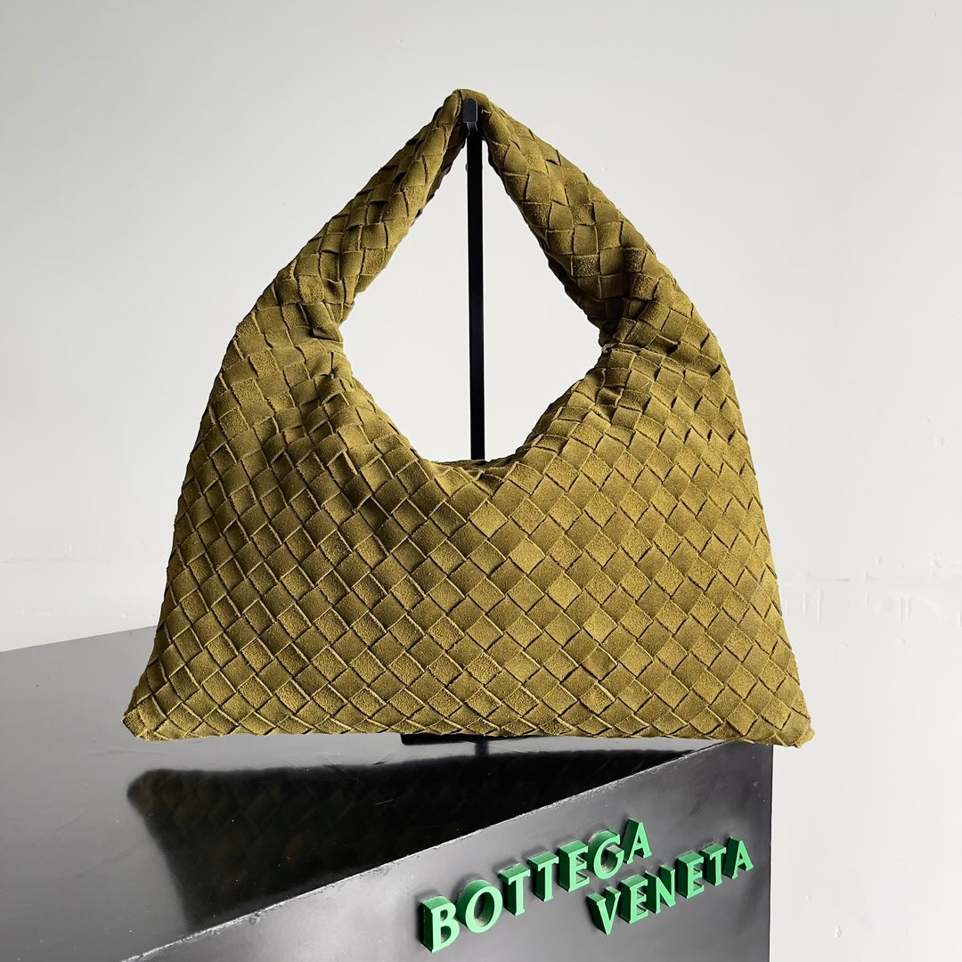 Woven Leather Medium Hobo Shoulder Bag