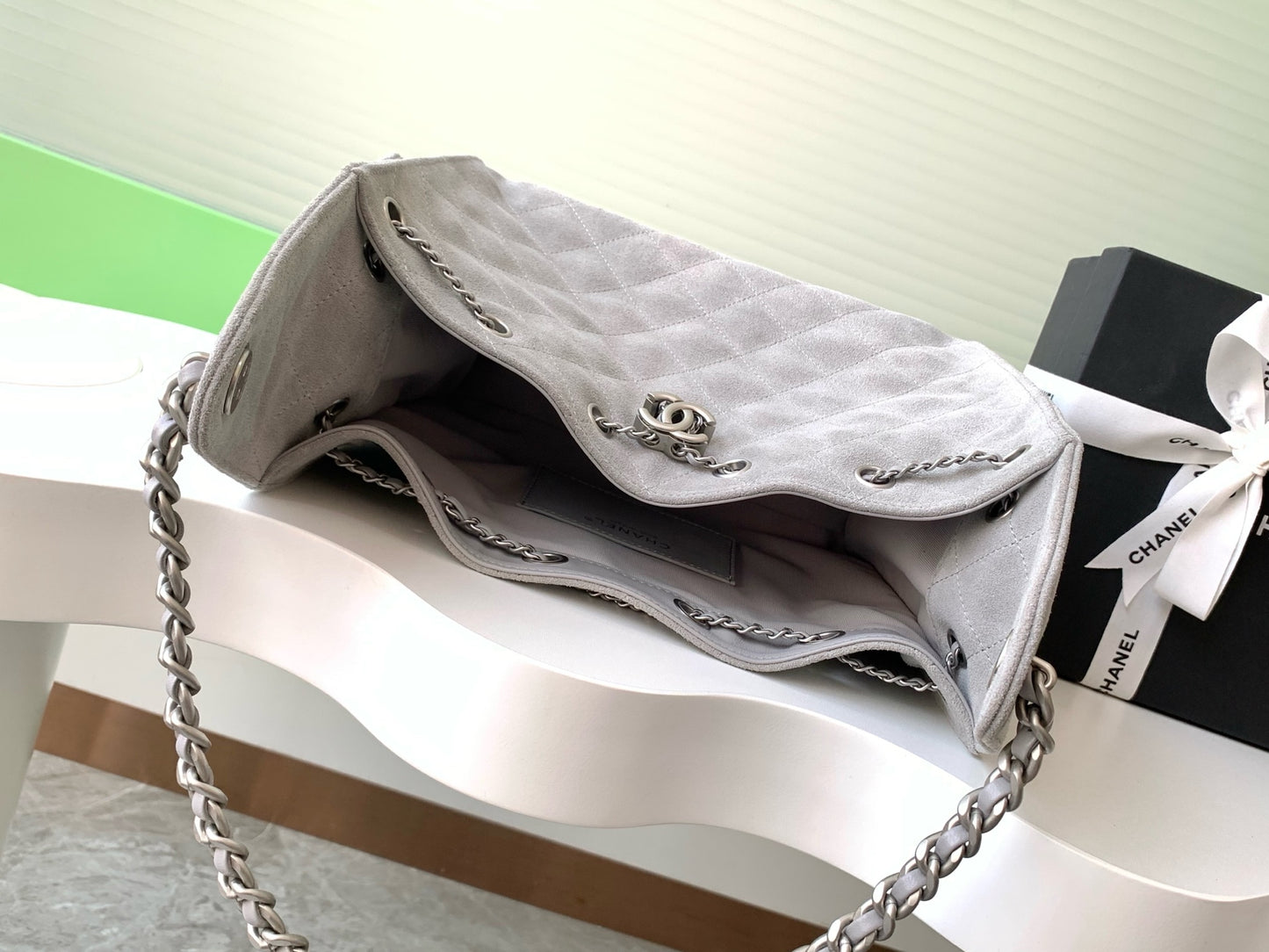 25 Medium Suede Bucket Bag