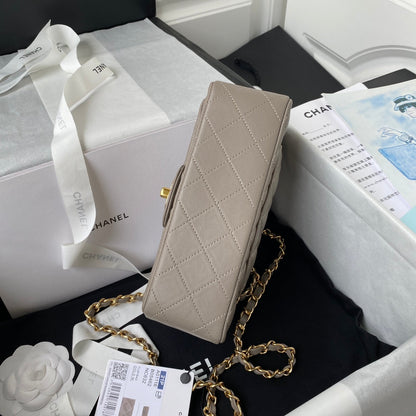 1.55 Classic Quilted Flap Bag