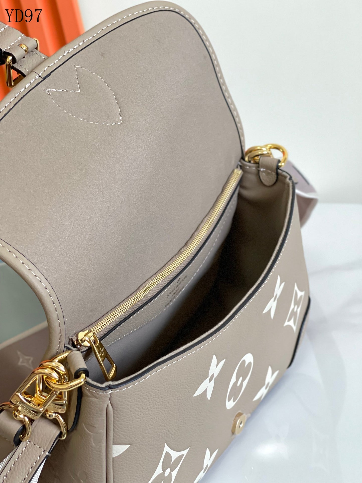 Diane Bag