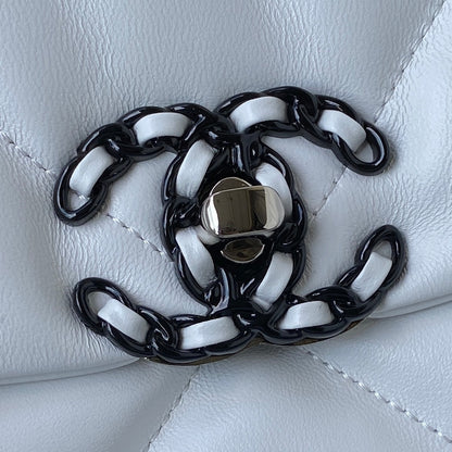 19 Flap Bag