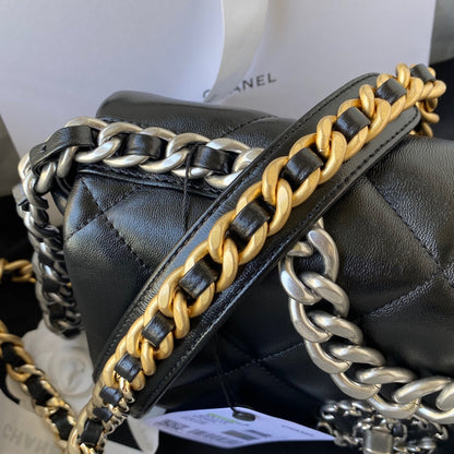 19 Flap Bag 26 cm