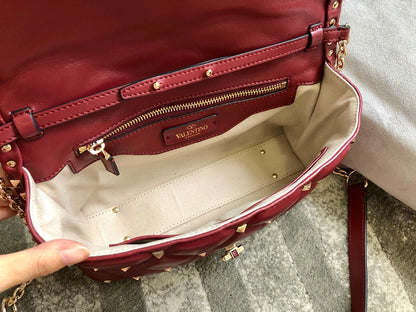 Roman Stud Maxi Quilted Leather Shoulder Bag – Effortless Luxury & Bold Elegance