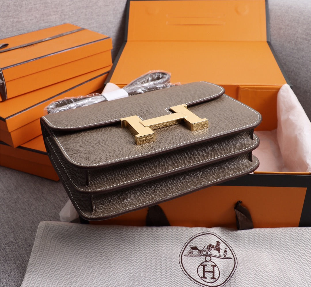 Constance 23 Bag