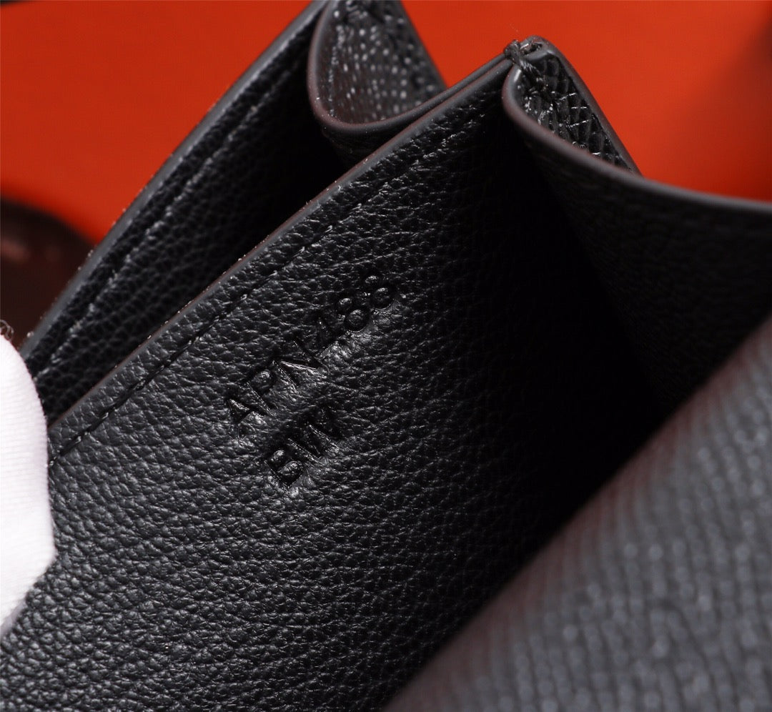 Constance 23 Bag